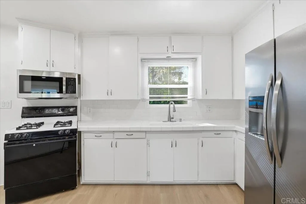 https://cdn.realtyfeed.com/cdn/127/306681402/071394ec400b37549f58c4bcb814157f.webp