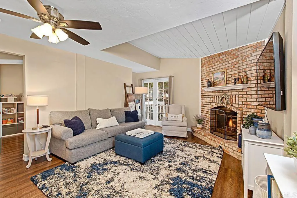 https://cdn.realtyfeed.com/cdn/127/306681466/0b16592b8b84c437b9400ac4d8b8fde8.webp