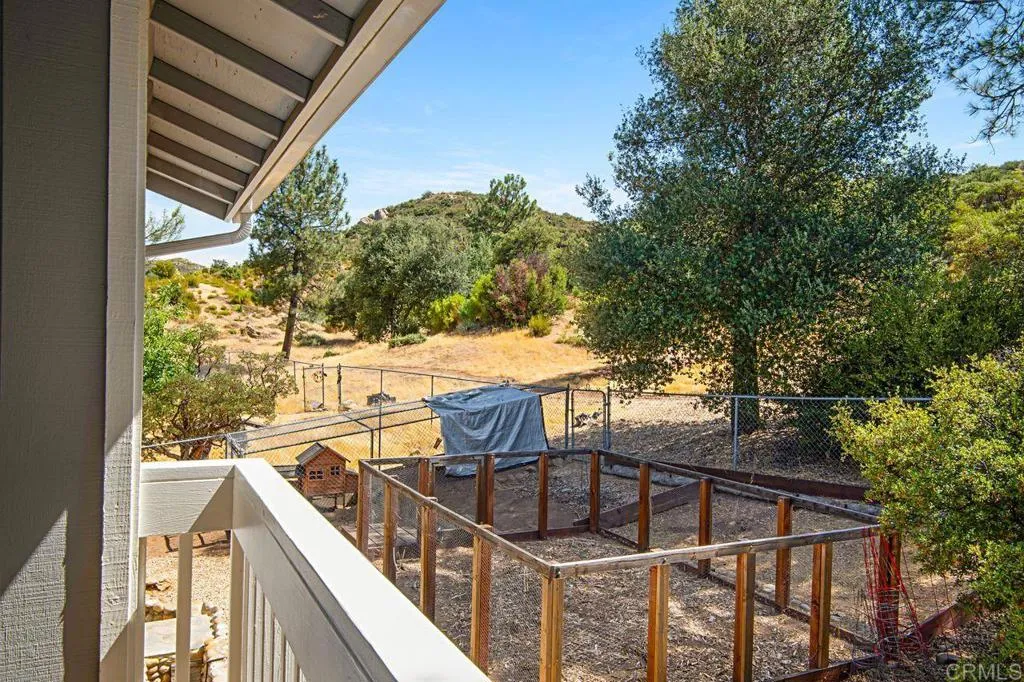 https://cdn.realtyfeed.com/cdn/127/306681466/4a1f2185d0e0dd0c3233266b96d3ba45.webp