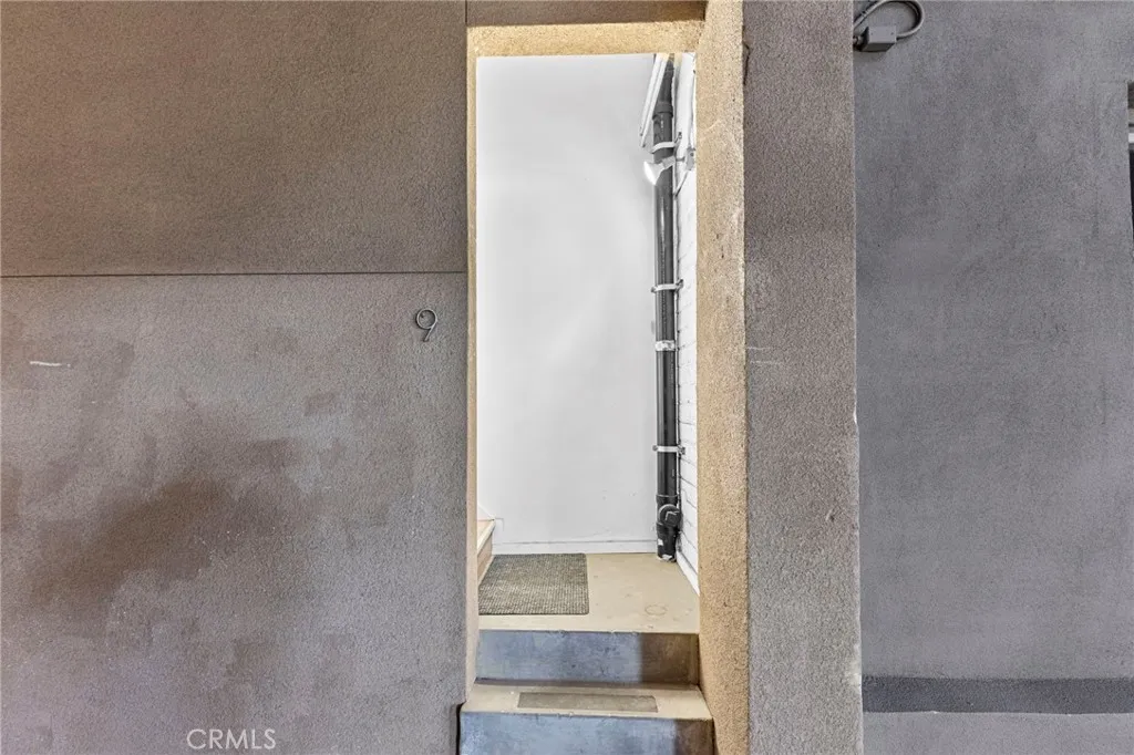 https://cdn.realtyfeed.com/cdn/127/306681497/03325766d474dbc8cd55c73708d1e4c2.webp