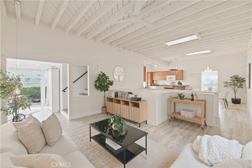 https://cdn.realtyfeed.com/cdn/127/306681497/e95681b32512b233a4c989864c82aa31.webp