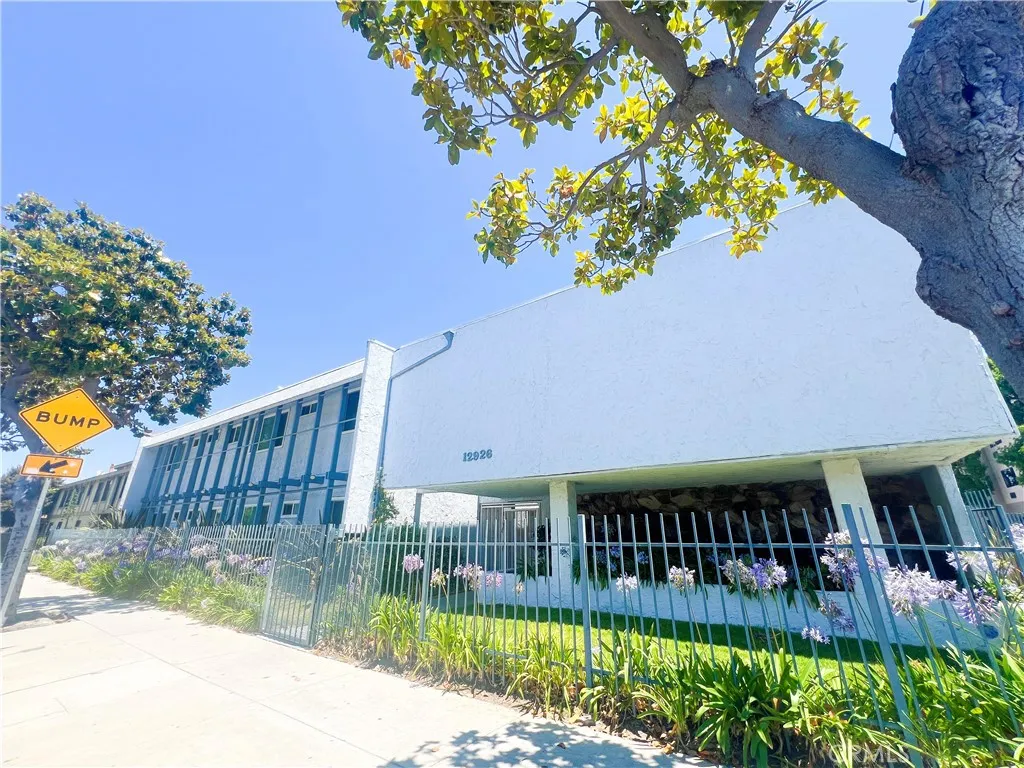 12926 Doty Avenue Unit 3, Hawthorne, CA 90250