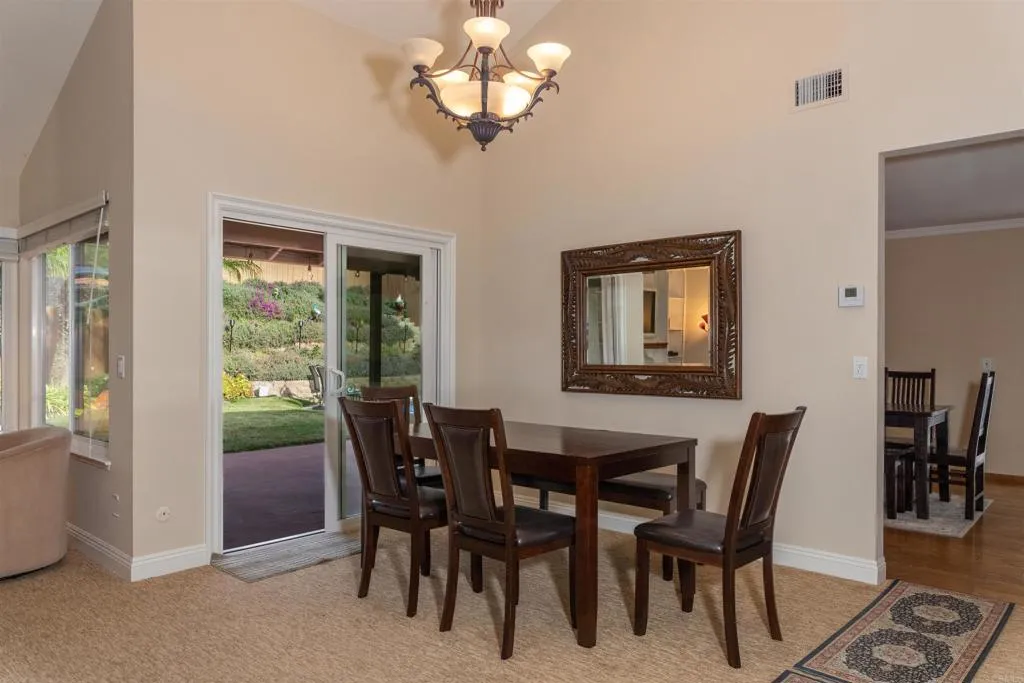 https://cdn.realtyfeed.com/cdn/127/306681537/90c731064e08ec1a94db68e7d1340f62.webp