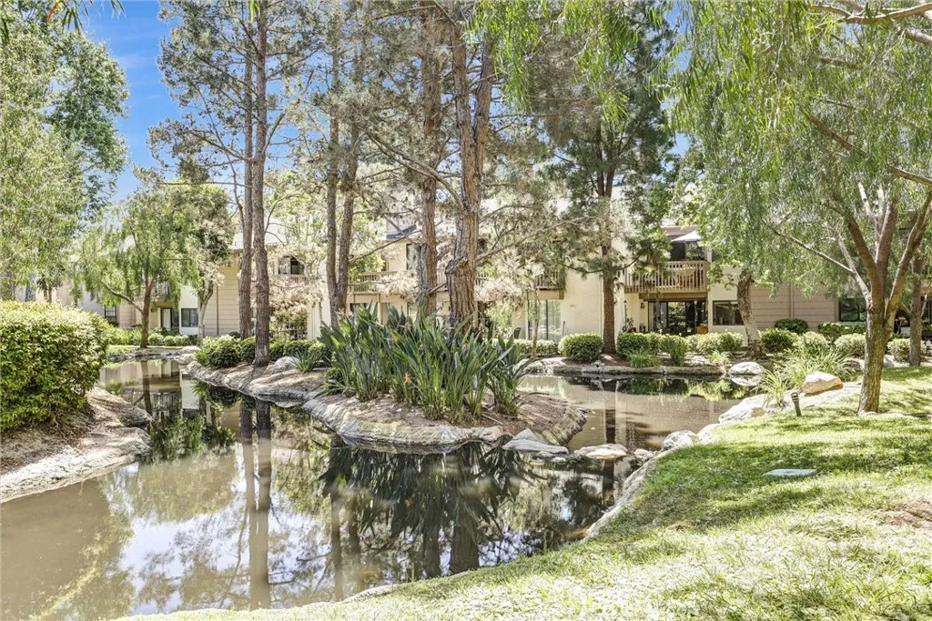 Laguna Hills, CA 92656