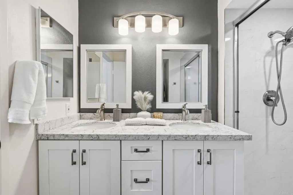 Photo #32: 400109521 Listing: Photo #32