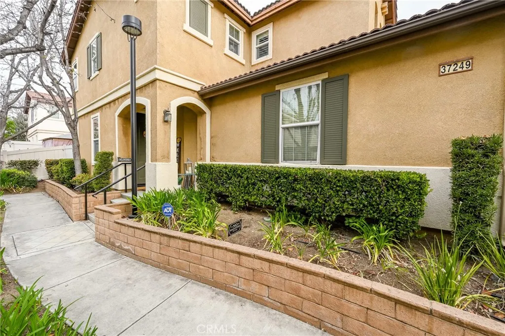 37249 Galileo Lane, Murrieta, CA 92563 - Main photo, Murrieta, CA