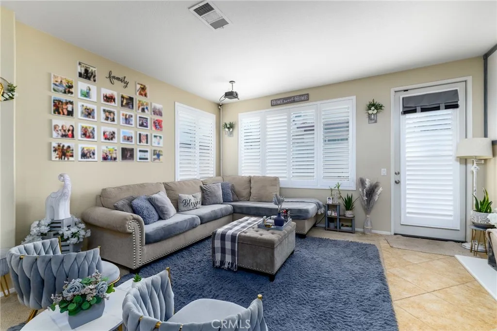 37249 Galileo Lane, Murrieta, CA 92563 - Photo 5 of 34, Murrieta, CA