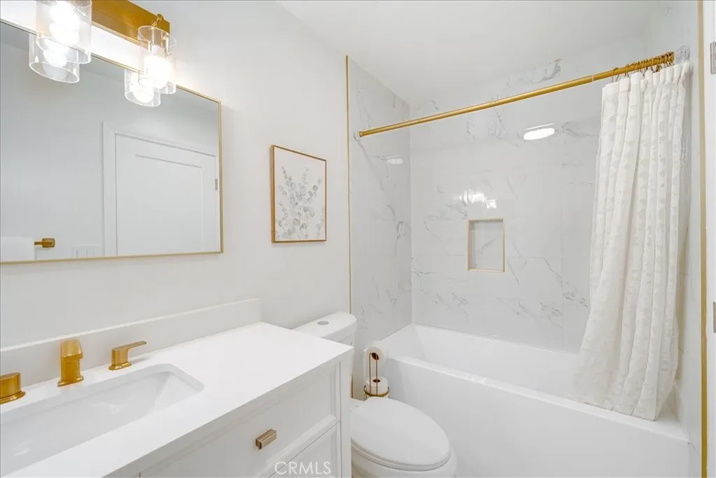 Photo #21: SW26070323 Listing: Photo #21