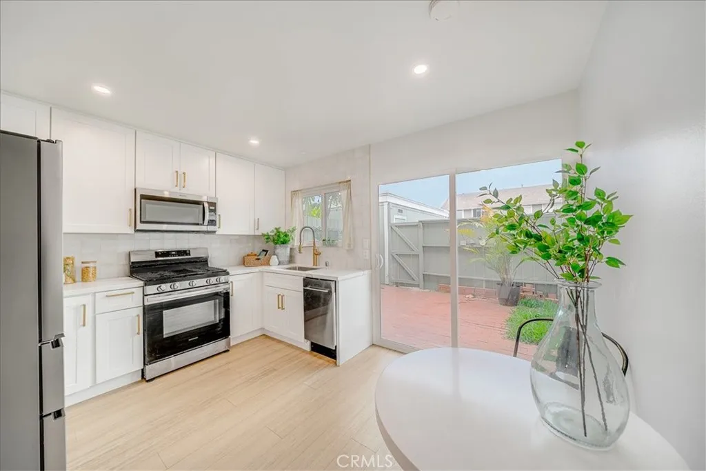 Photo #10: SW26070323 Listing: Photo #10