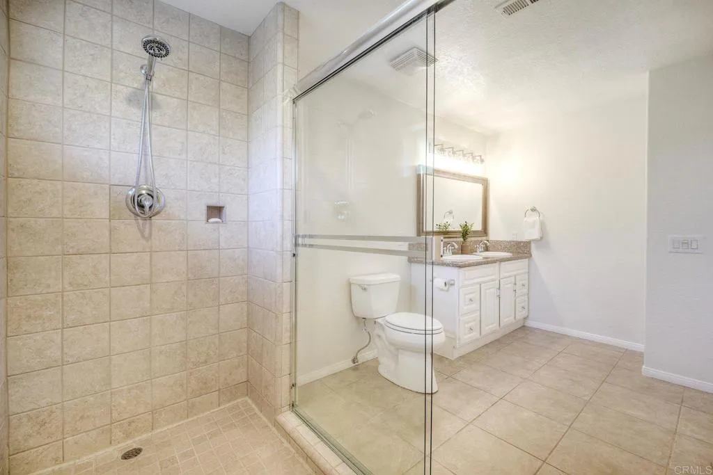 https://cdn.realtyfeed.com/cdn/127/306681766/9a2352c00565a3e87d83b1b662fc467f.webp