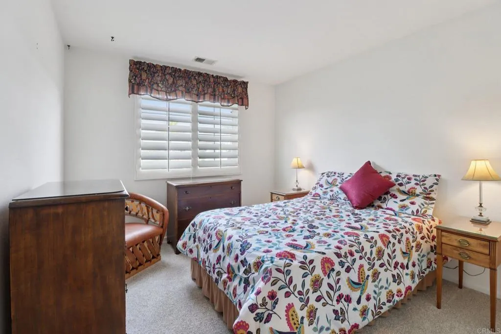 https://cdn.realtyfeed.com/cdn/127/306681769/60d8e7276287c17263e04e2ca2d9c360.webp