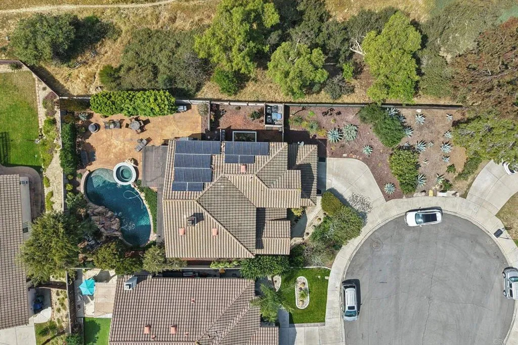 https://cdn.realtyfeed.com/cdn/127/306681769/89ead03641cae412ba14e9a1e06eb69d.webp