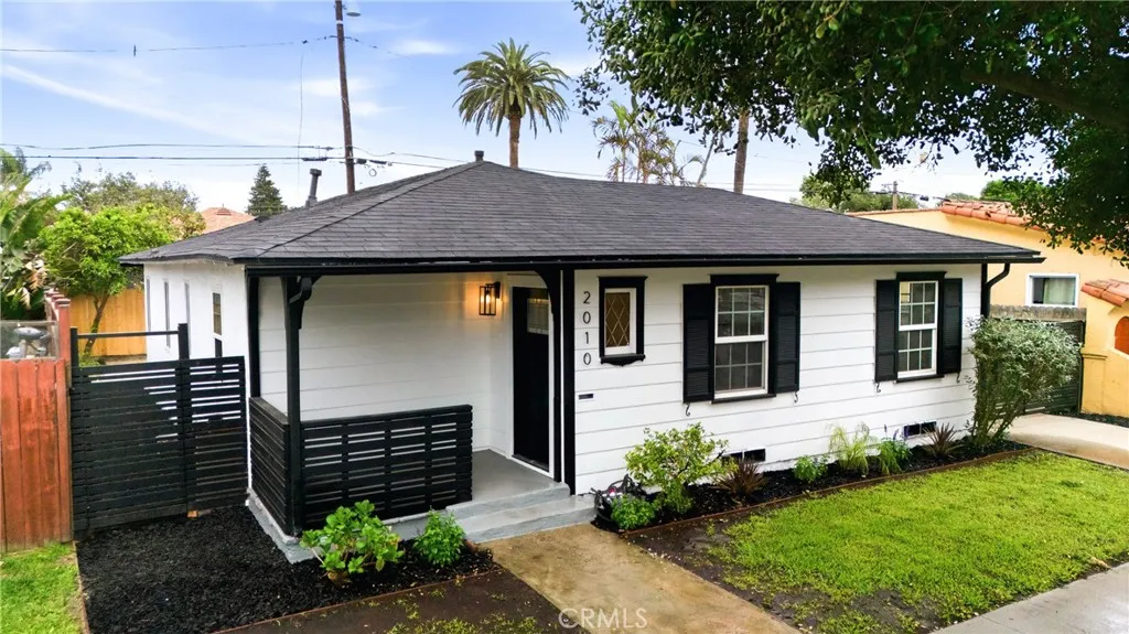 Long Beach, CA 90806