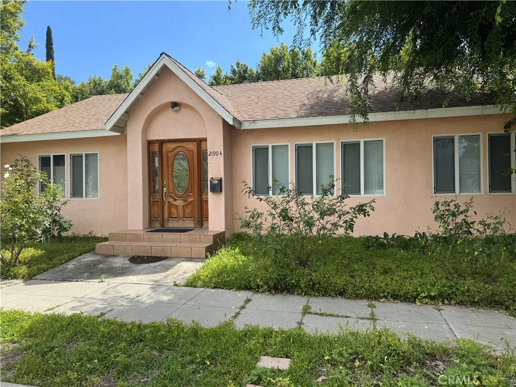 Woodland Hills, CA 91364