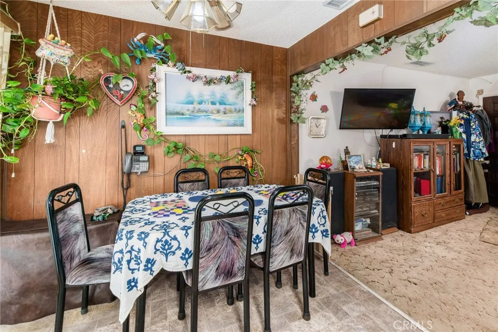 https://cdn.realtyfeed.com/cdn/127/306681815/777564e74b37b9c8f573f628bfe9ee0f.webp