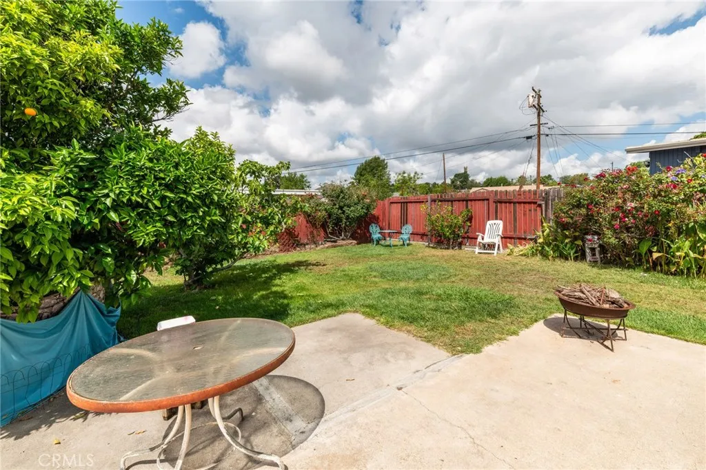https://cdn.realtyfeed.com/cdn/127/306681815/948aeca9dadd24fa4639e648bf8dca38.webp