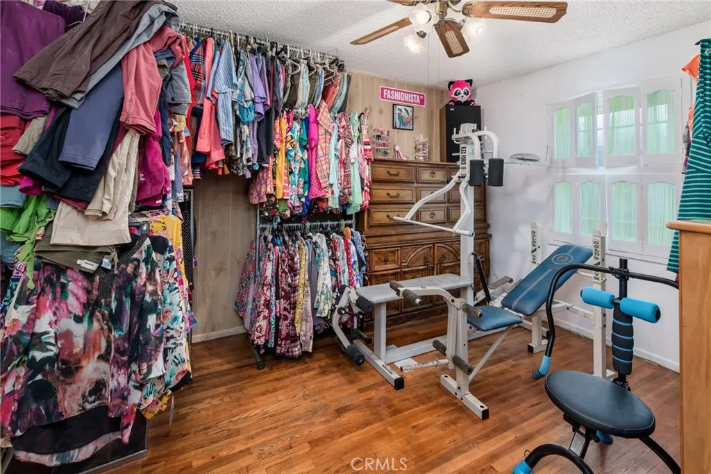 https://cdn.realtyfeed.com/cdn/127/306681815/98f234f2a55ca57542172594f60fbf35.webp