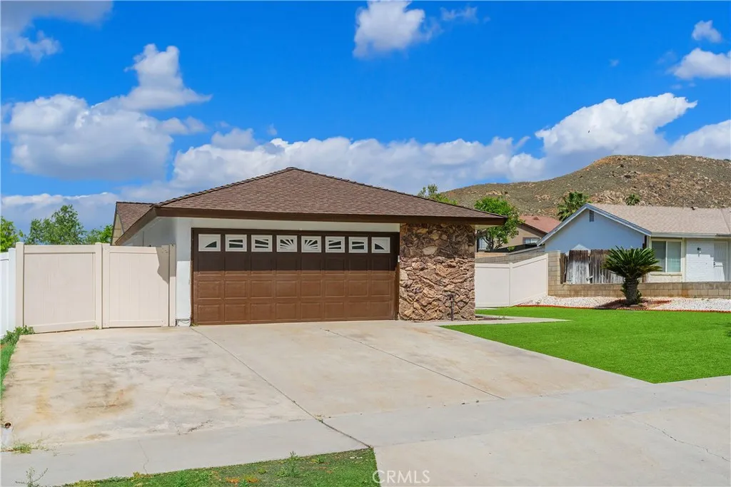 Riverside, CA 92507