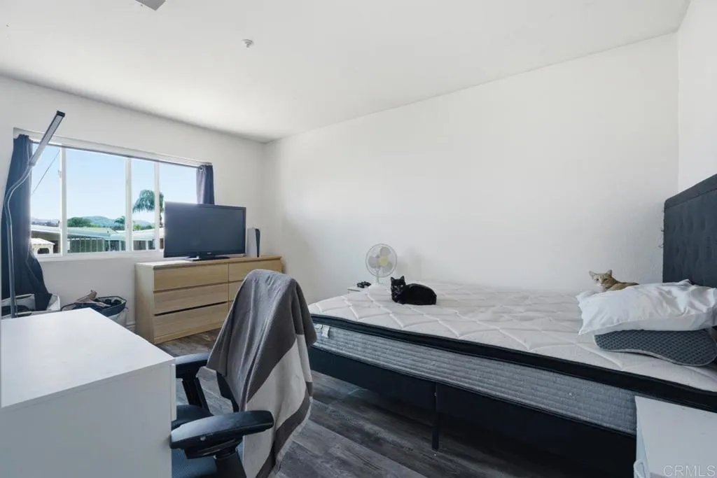 https://cdn.realtyfeed.com/cdn/127/306681844/86bad95cdab156b0f94267480adcf8eb.webp