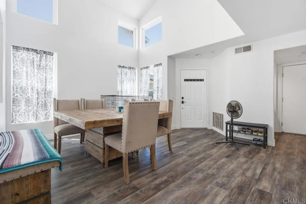 https://cdn.realtyfeed.com/cdn/127/306681844/b8c46260ca4eea91943ae0fab7dbb513.webp