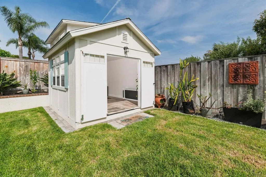 https://cdn.realtyfeed.com/cdn/127/306681905/99d4673c12186f4d99a9b6f31168519b.webp