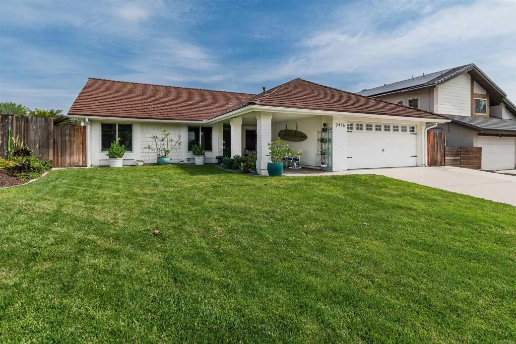 https://cdn.realtyfeed.com/cdn/127/306681905/ac8252ebef0b0e3204bbaa44e027941a.webp