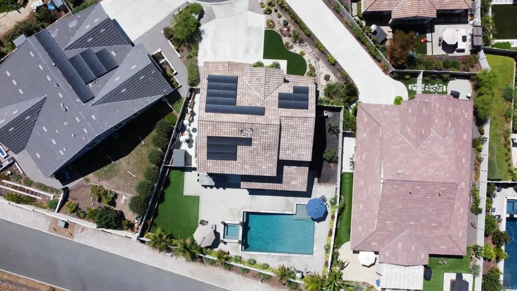 https://cdn.realtyfeed.com/cdn/127/306681911/157c1f22cc7c0e61b3aa330bc22cf1a6.webp