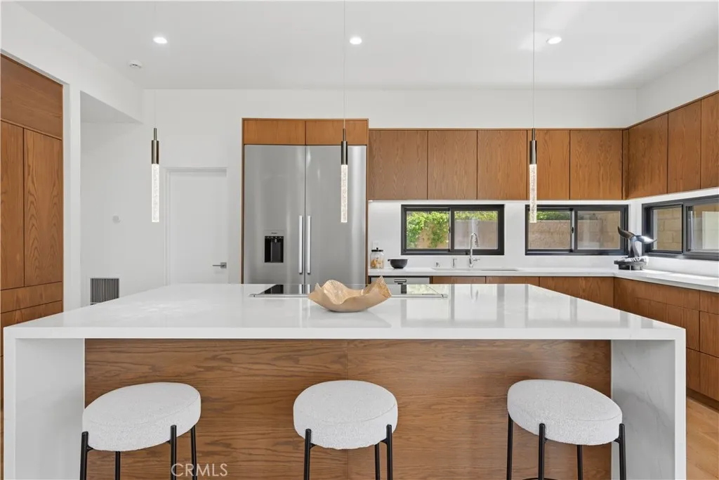 https://cdn.realtyfeed.com/cdn/127/306681912/26649151d89cf5ed1254ca3a57fabce4.webp