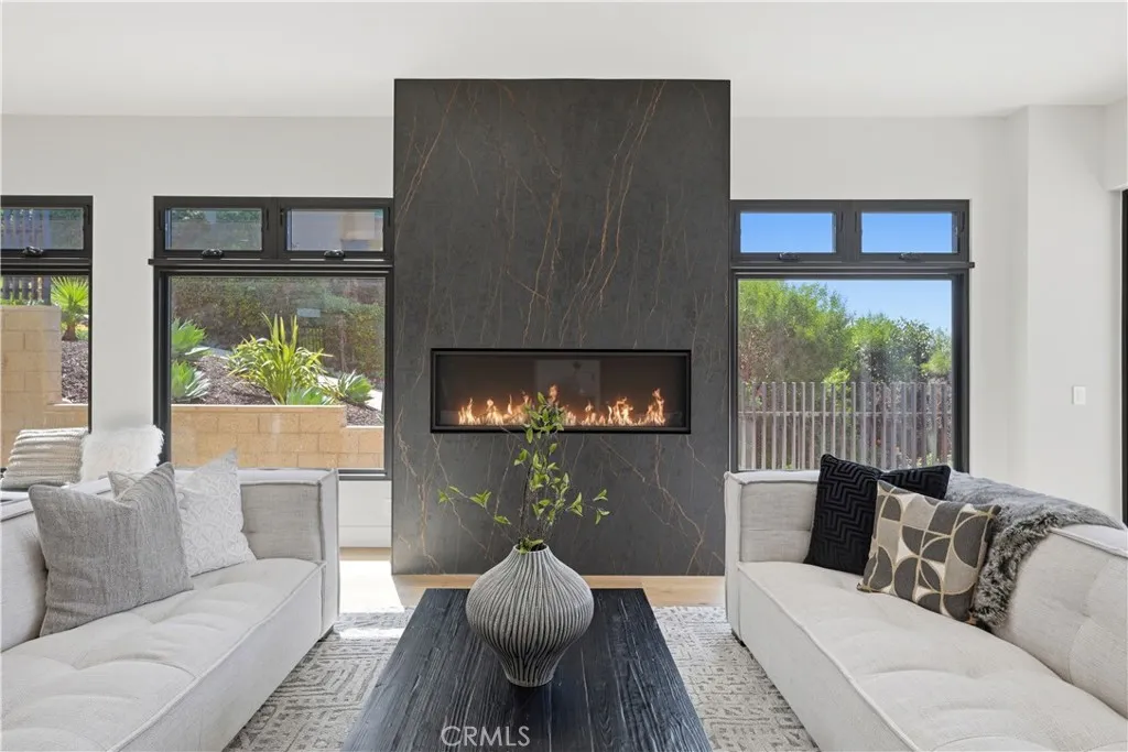 https://cdn.realtyfeed.com/cdn/127/306681912/5f0084a1de8ac7f6962b17487f72b485.webp