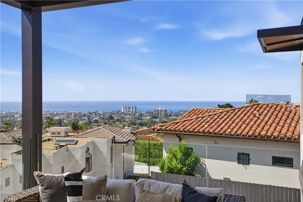 https://cdn.realtyfeed.com/cdn/127/306681912/8023081a2bdeae4495a8e88bf595f9c4.webp