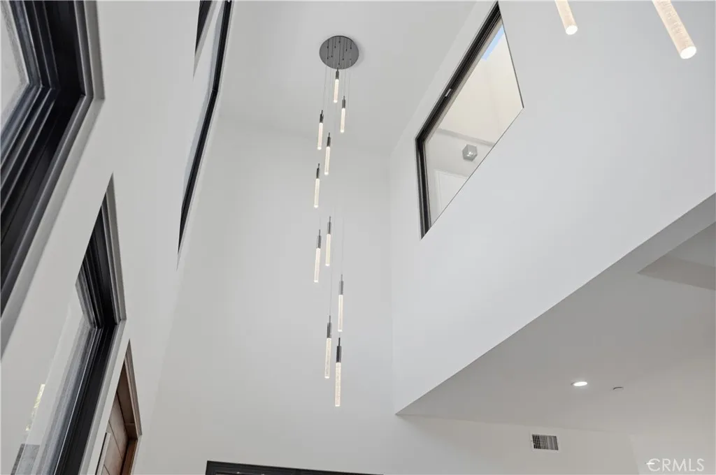 https://cdn.realtyfeed.com/cdn/127/306681912/a9a56d205a0baa7b99be6a101a80a8df.webp