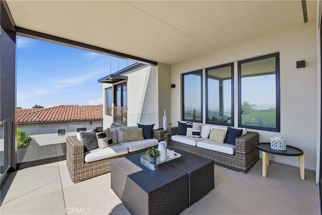 https://cdn.realtyfeed.com/cdn/127/306681912/aba7e3bca59e8ed2a1d0a15cba3381aa.webp