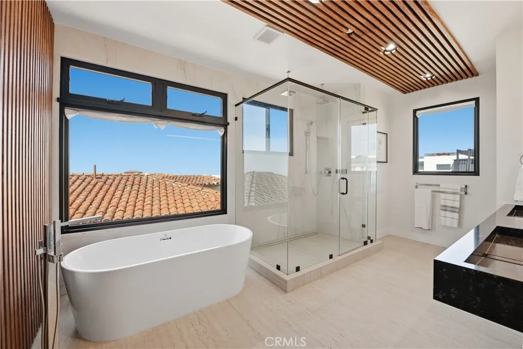 https://cdn.realtyfeed.com/cdn/127/306681912/bd649908f96f825c3de1d447fd515082.webp