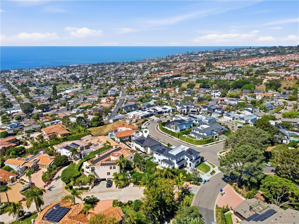 https://cdn.realtyfeed.com/cdn/127/306681912/cc4d65e636b28e0187849fc06d635d58.webp