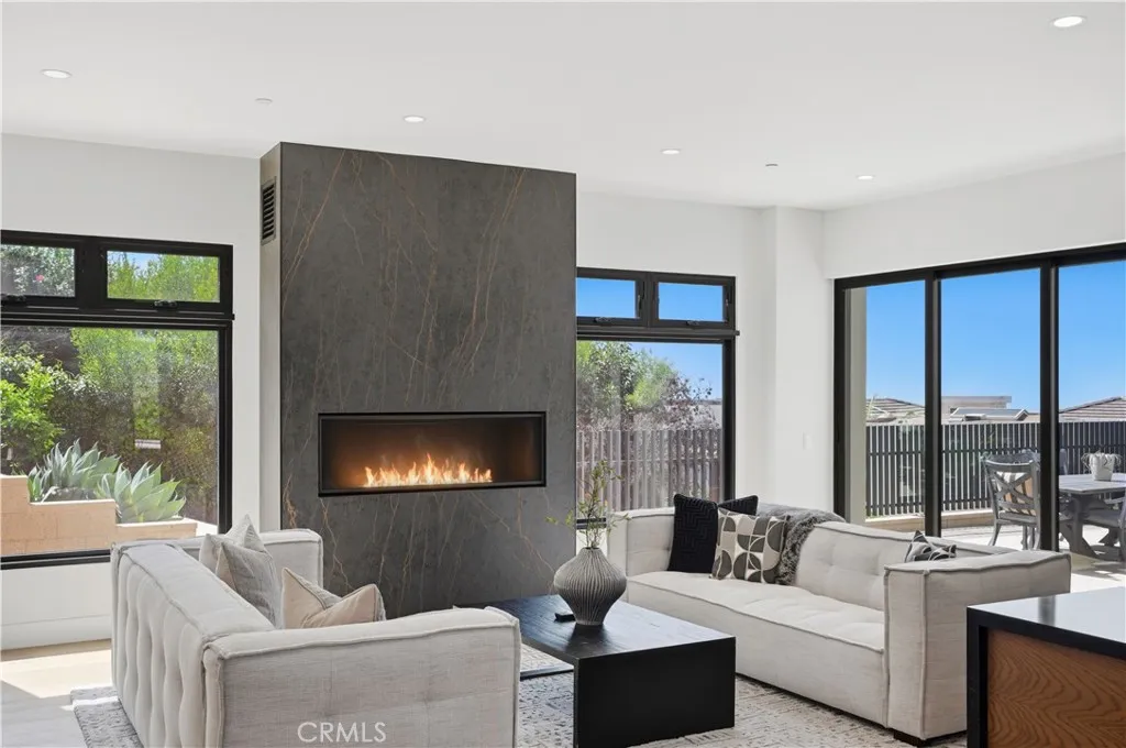 https://cdn.realtyfeed.com/cdn/127/306681912/d066f593545b2417b7a9ddfefb046038.webp