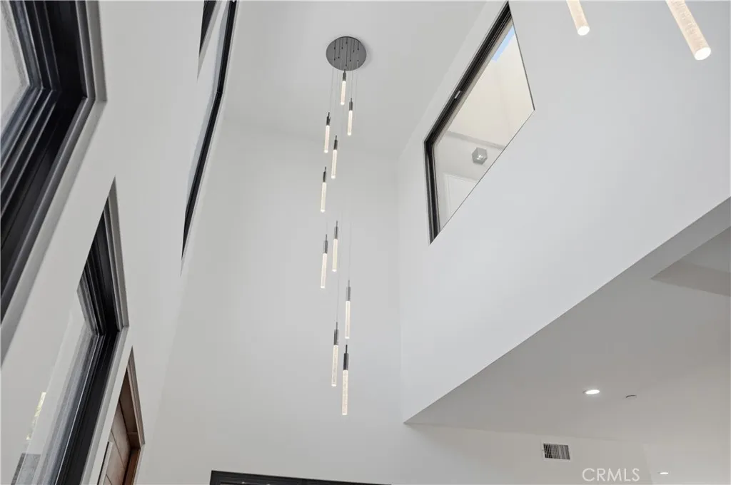 https://cdn.realtyfeed.com/cdn/127/306681912/d3f6af66da6281fa1c15ed101f322ba0.webp