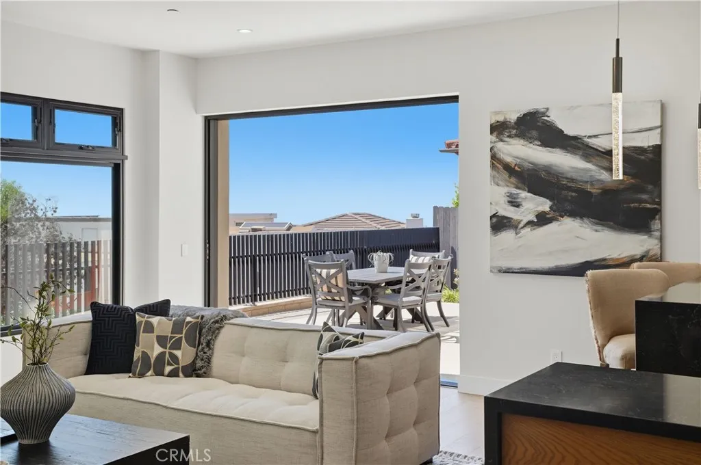 https://cdn.realtyfeed.com/cdn/127/306681912/d672c1362c05c166904b8faef8343291.webp