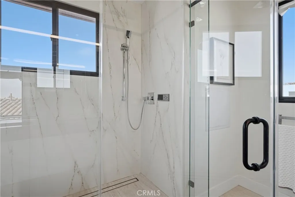 https://cdn.realtyfeed.com/cdn/127/306681912/e4c797deb8eacf3ac2bdea4658a2187c.webp