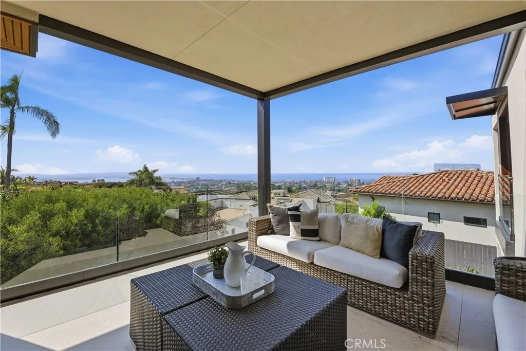 https://cdn.realtyfeed.com/cdn/127/306681912/ee7409dfd2f764fe87662a5ce8bbdcbb.webp