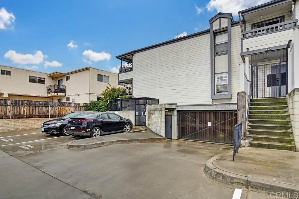 https://cdn.realtyfeed.com/cdn/127/306682013/0bc61517656512c88db2ce4964a06153.webp