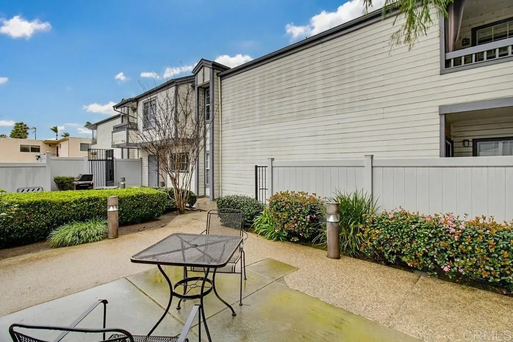 https://cdn.realtyfeed.com/cdn/127/306682013/1a41e057977b3df0dd3bcf64f9e95012.webp