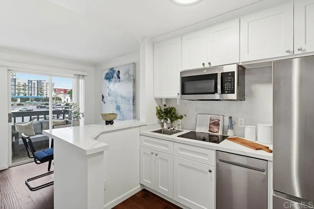 https://cdn.realtyfeed.com/cdn/127/306682013/818585ba716672aa5ab50517b567cd30.webp