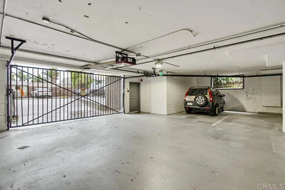 https://cdn.realtyfeed.com/cdn/127/306682013/840fd54426ec860db762a05154a998ba.webp