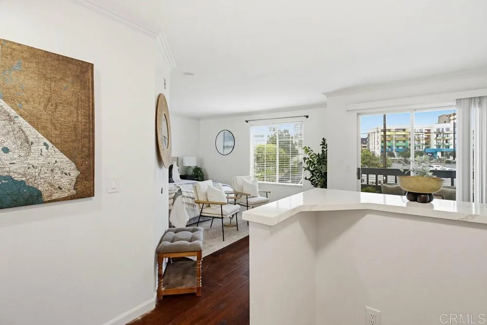 https://cdn.realtyfeed.com/cdn/127/306682013/a21a0259daa54ab871fc3ee463dc3b12.webp