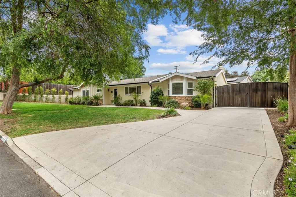 Thousand Oaks, CA 91360