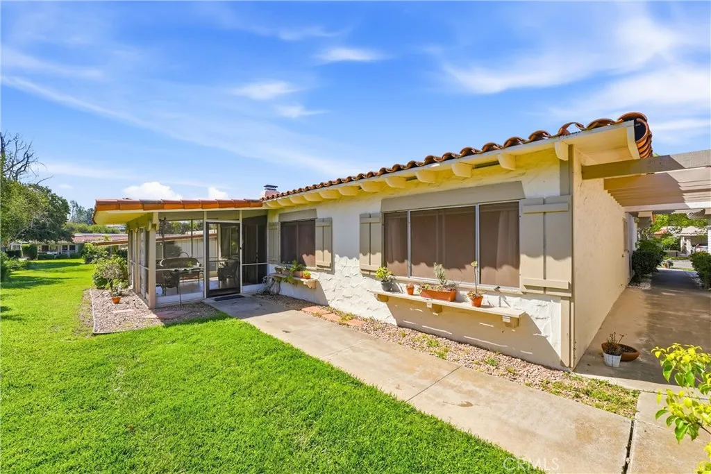 Photo #3: TR26014175 Listing: Photo #3