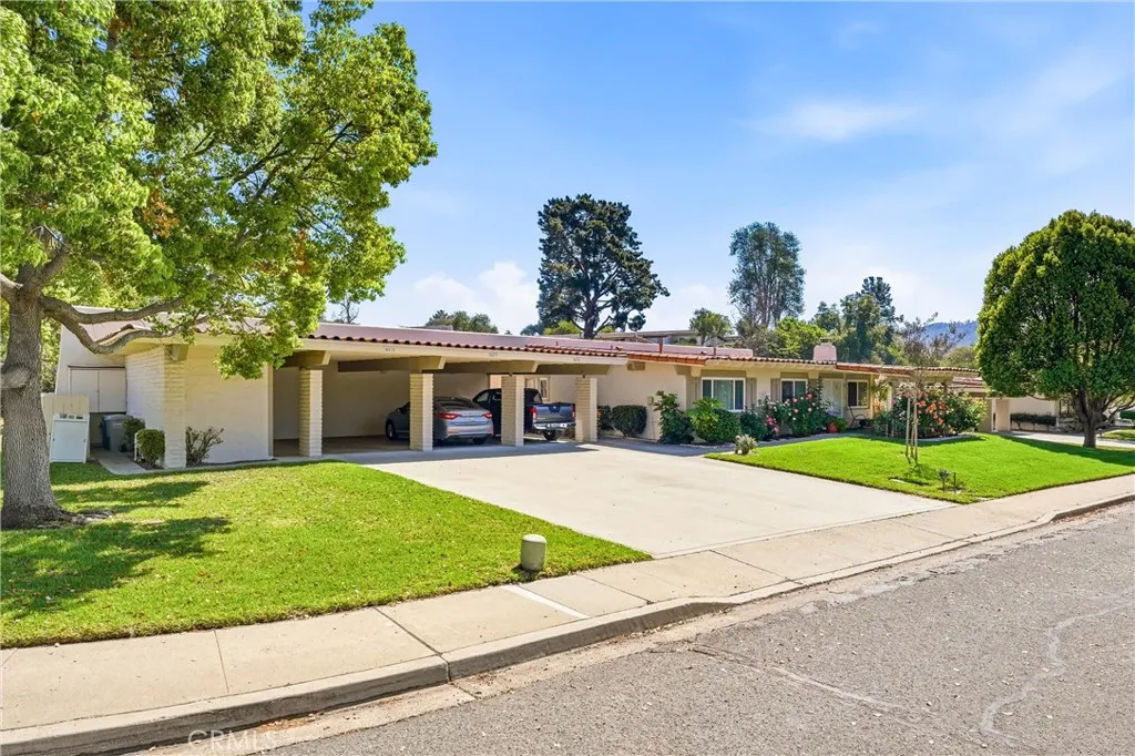 Photo #4: TR26014175 Listing: Photo #4