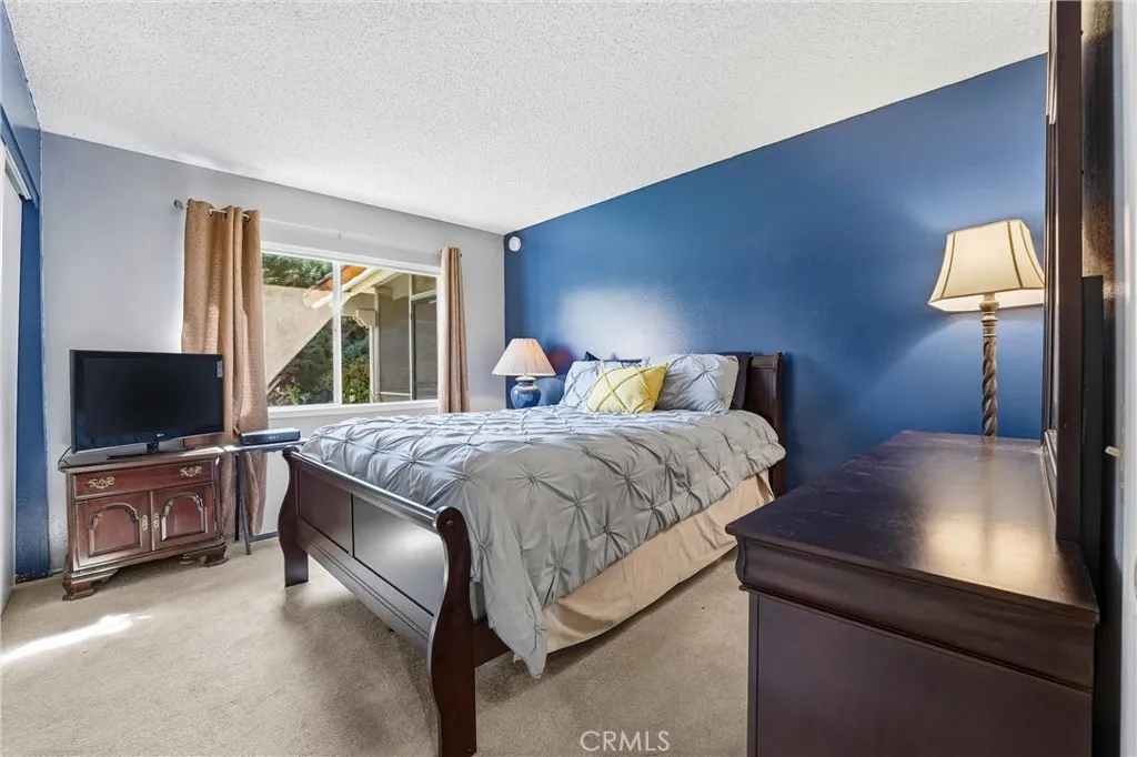 Photo #28: TR26014175 Listing: Photo #28