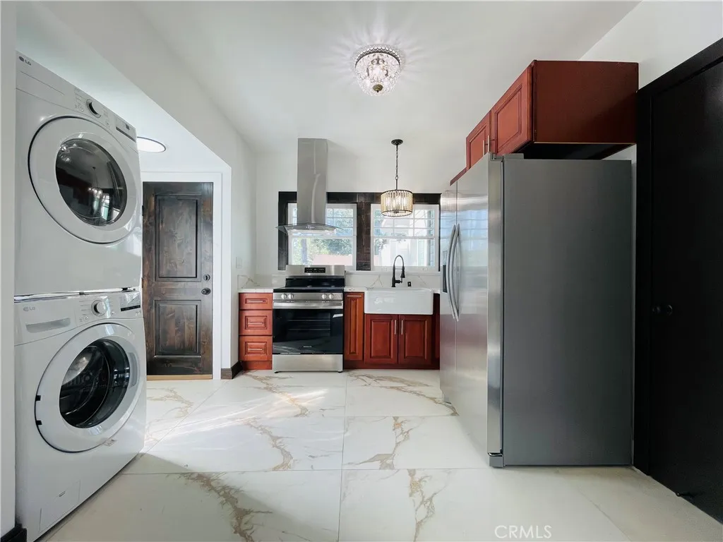 3225 Locust, Riverside, CA, 92501