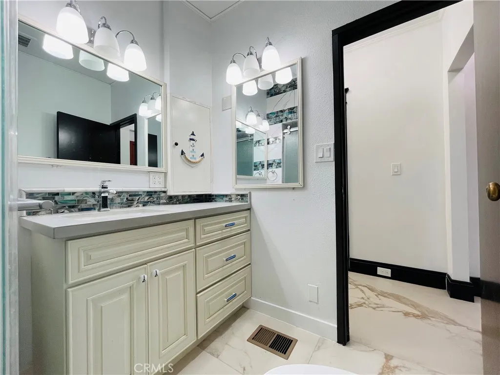 3225 Locust, Riverside, CA, 92501